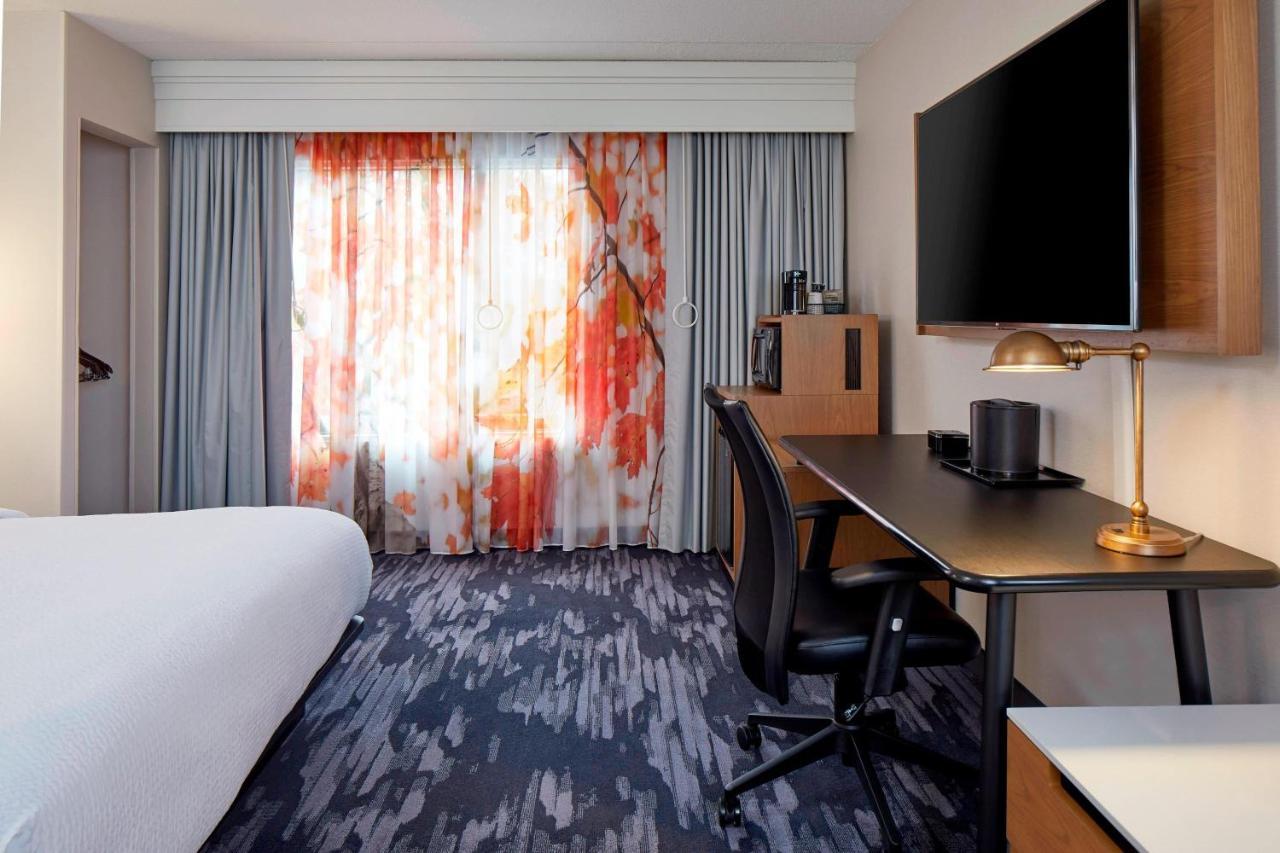 Fairfield Inn & Suites By Marriott Albany Airport Eksteriør bilde
